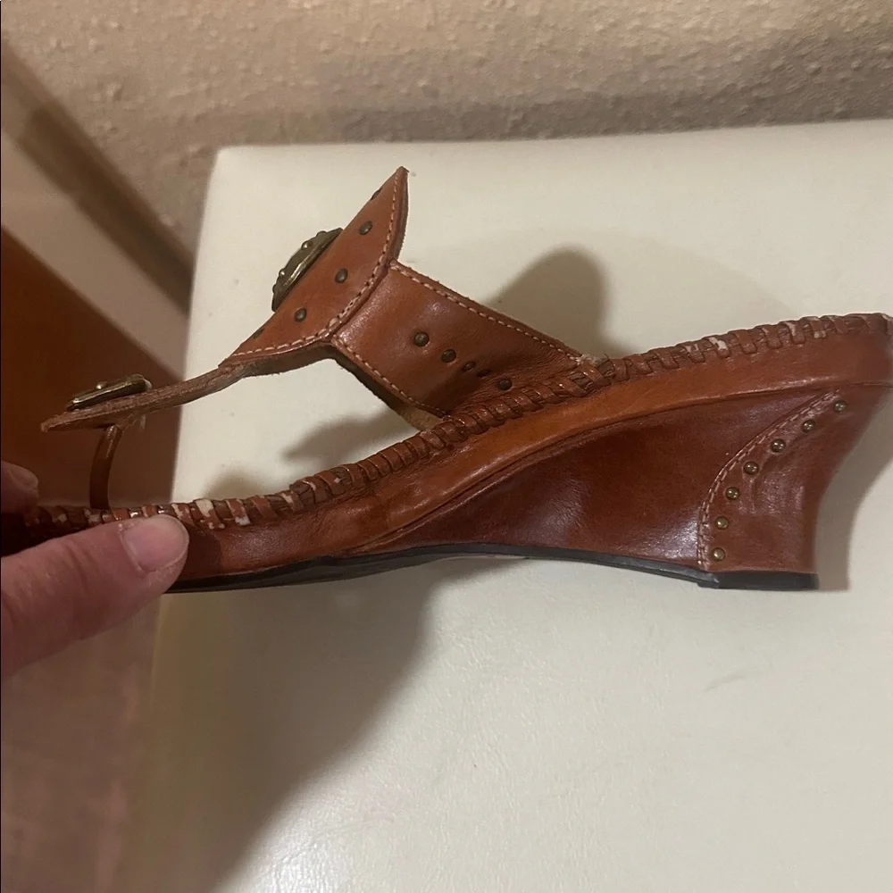 Clarks artesian heeled sandals, size 6 - Picture 6 of 6